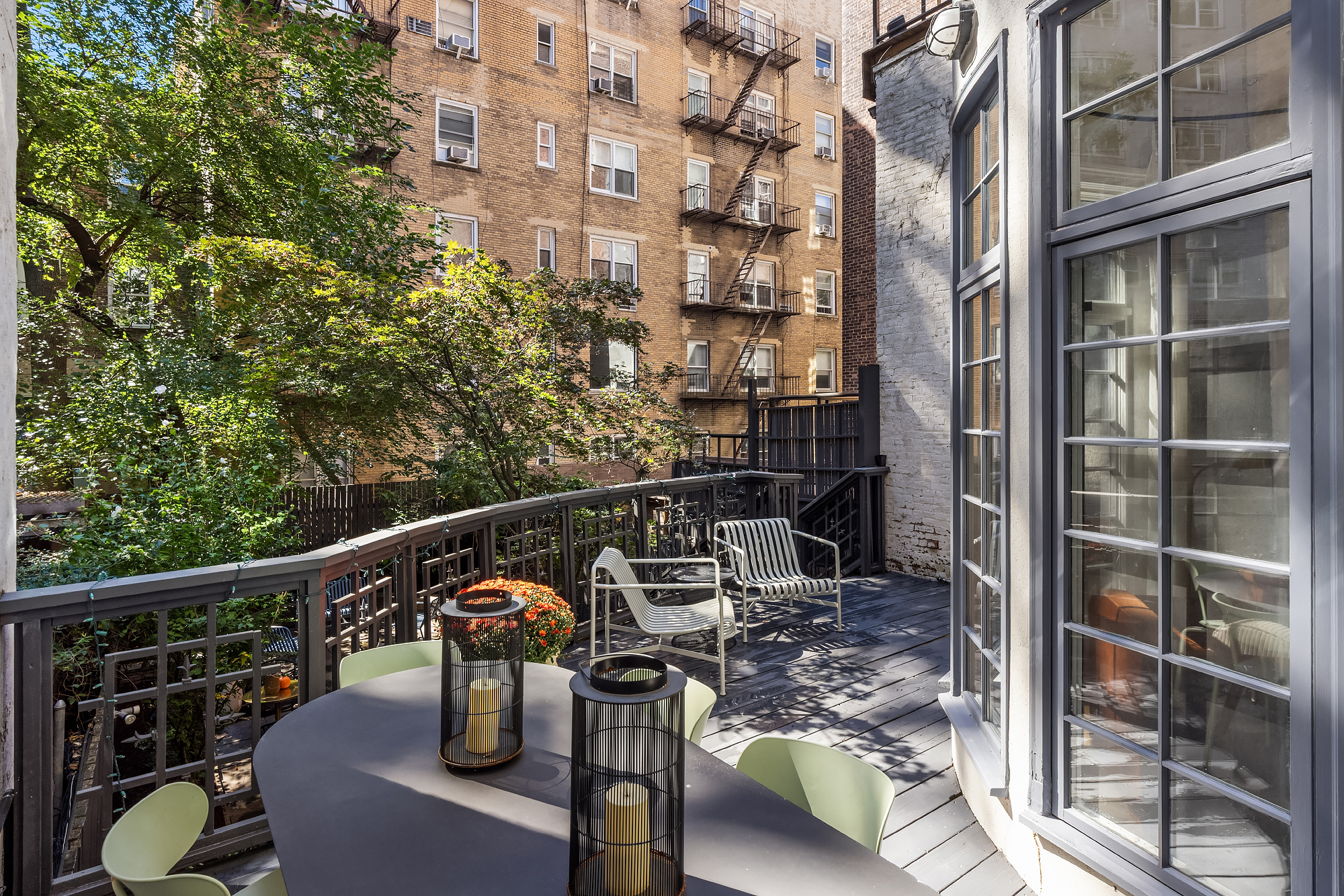 112 West 13th Street Manhattan, NY 10011 - Photo 15 of 46 a view of balcony and deck