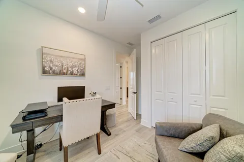$729,000 | 1047 Waterline Court, Sarasota, FL 34240