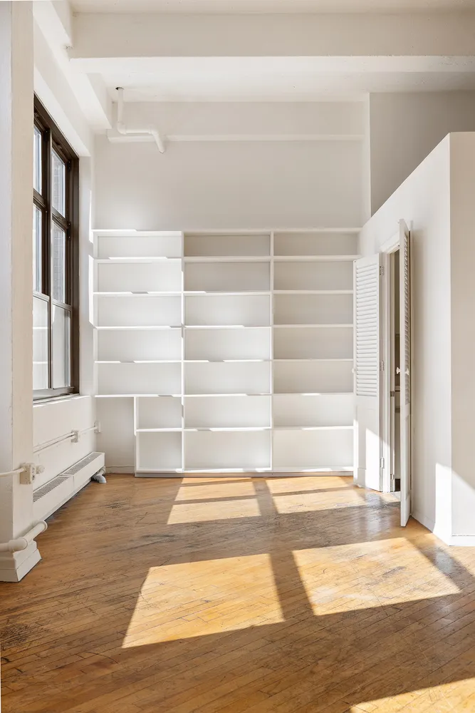 $1,725,000 | 161 West 15th Street, Unit 4C | Chelsea