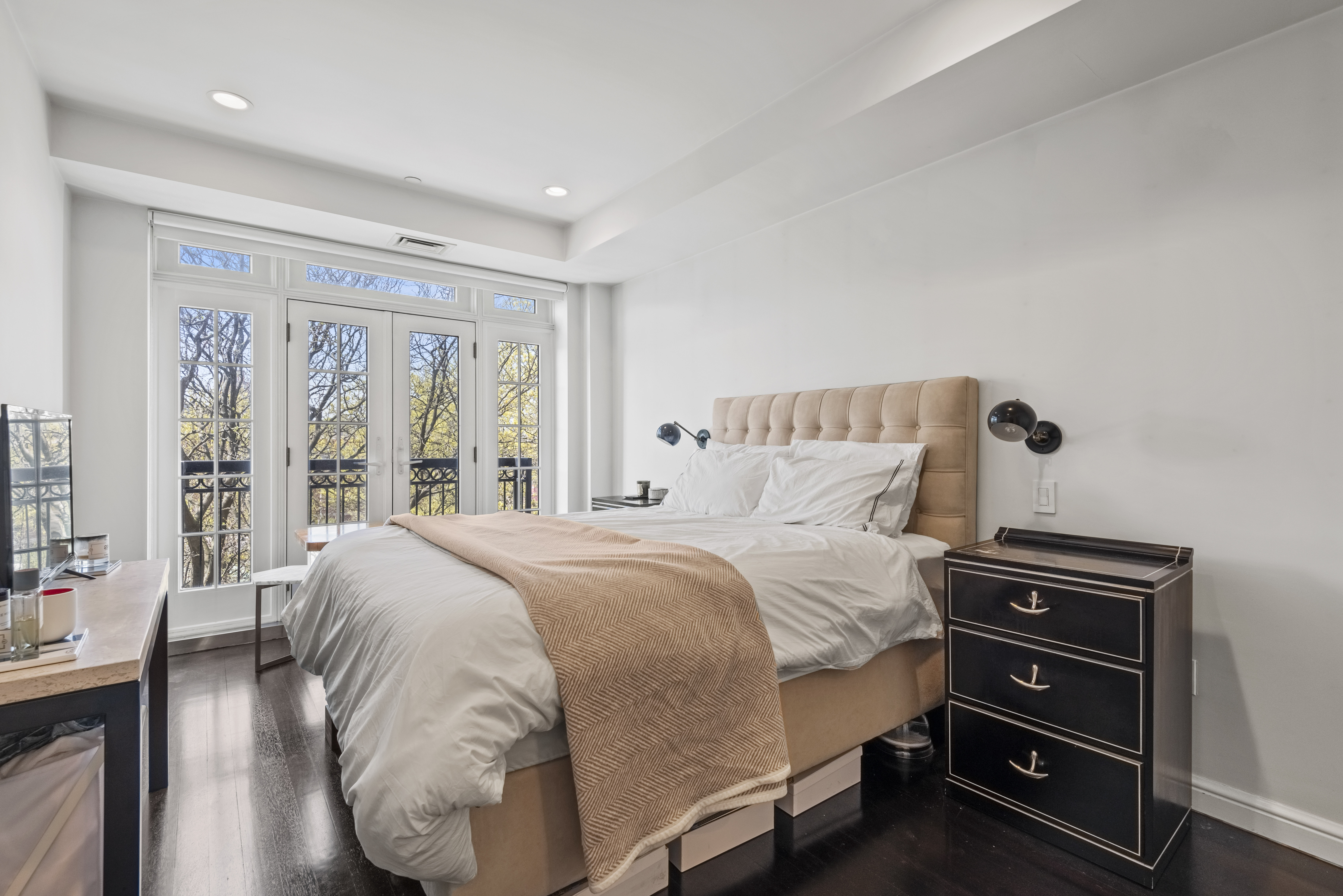 347 3rd Street, Unit C4A Brooklyn, NY 11215 - Photo 6 of 11 a bedroom with a bed and a dresser