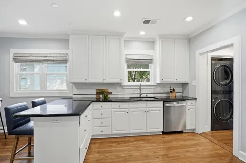 $1,050,000 | 2619 Greene Avenue, Fort Worth, TX 76109