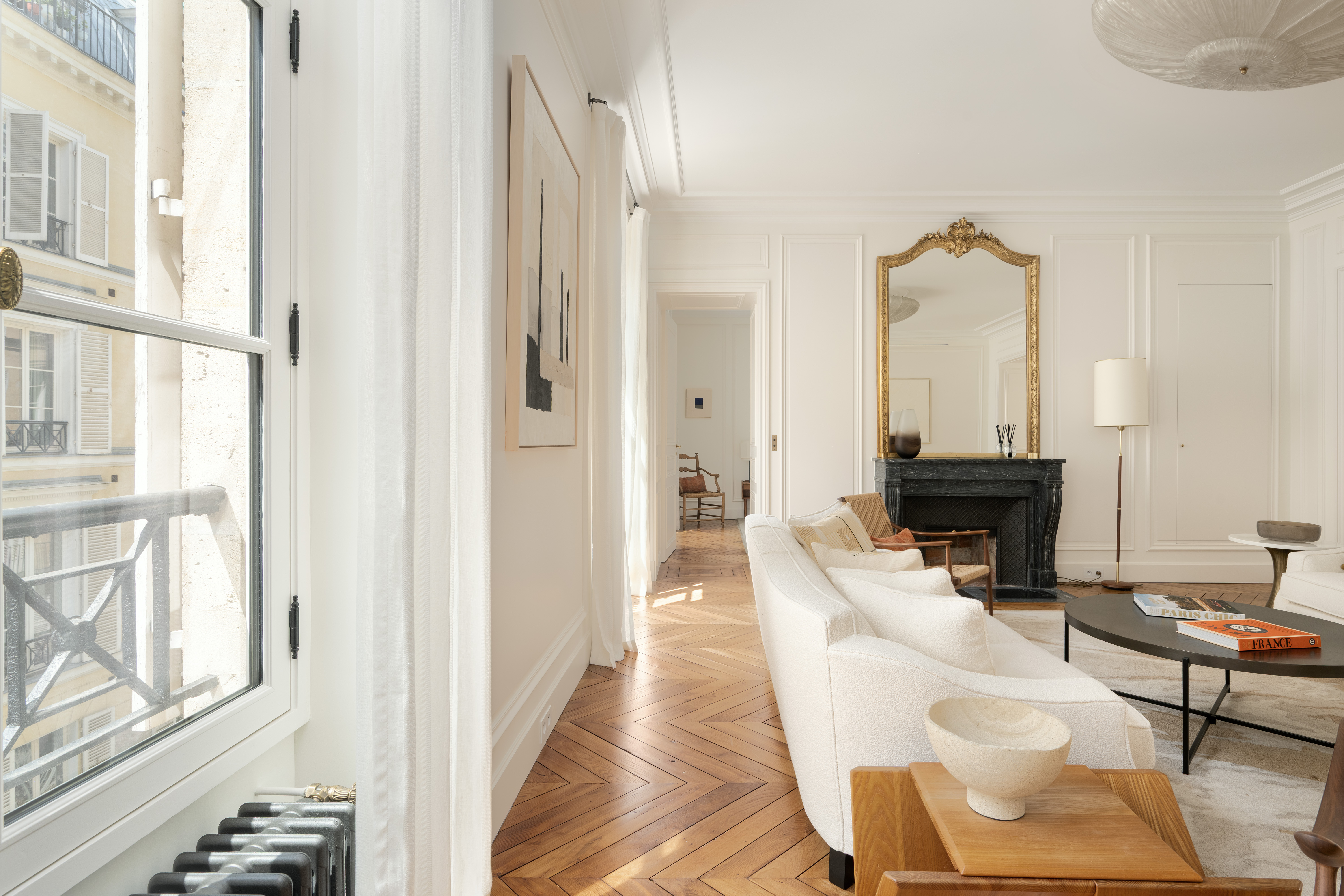 2 Rue Des Beaux Arts Paris, France . - Photo 16 of 30 Gallery Image 16