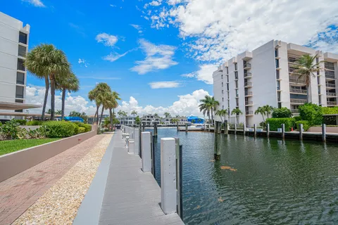 $765,000 | 2697 North Ocean Boulevard, Unit F507, Boca Raton, FL 33431