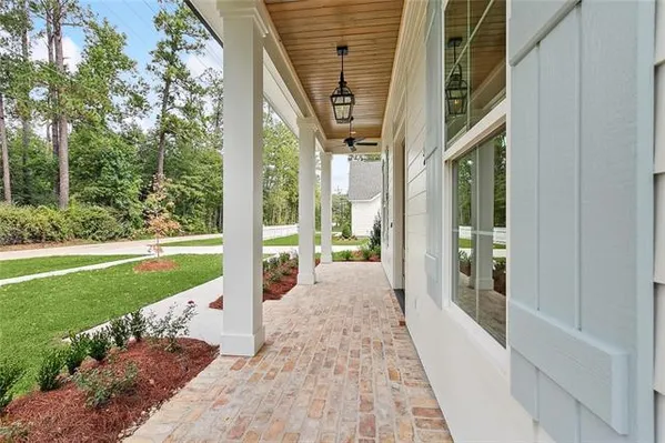$685,000 | Address Upon Request, Covington, LA 70433