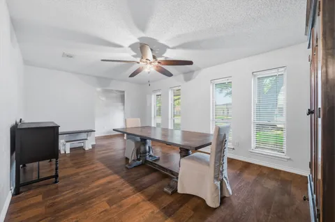 $375,000 | 409 East Scotland Drive, Irving, TX 75062