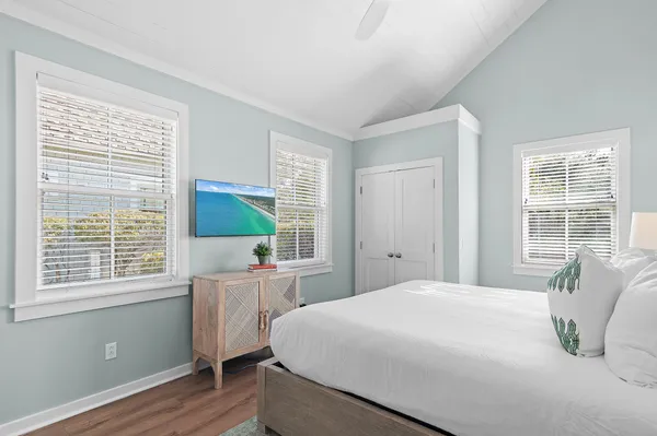 $2,700,000 | 220 Salt Box Lane, Inlet Beach, FL 32461