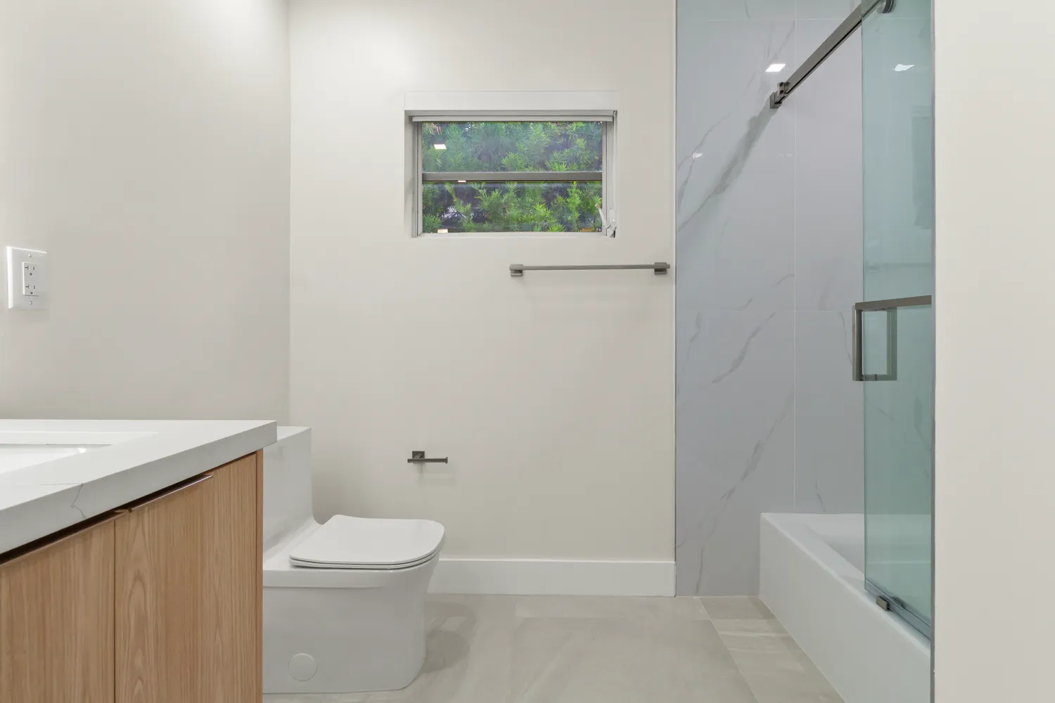 $13,900 | 1261 98th Street, Bay Harbor Islands, FL 33154