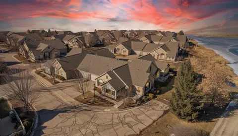 $525,000 | 10 Pond View Way, Fitchburg, WI 53711