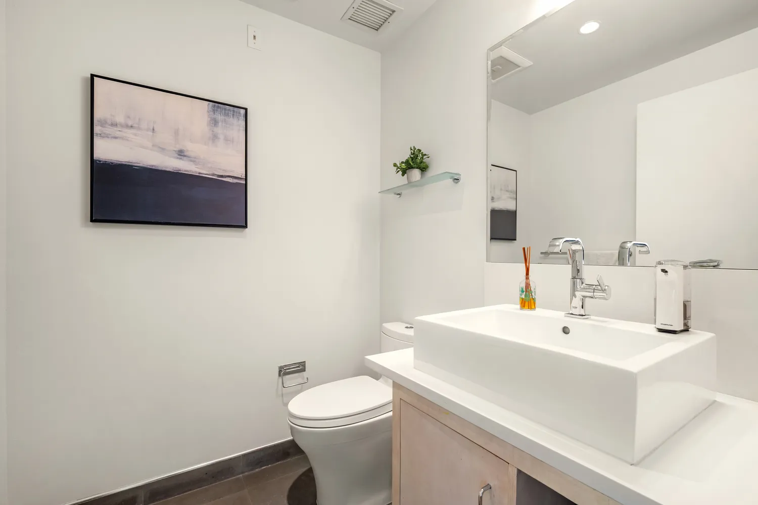 $3,700,000 | 201 West 17th Street, Unit 7A | Chelsea