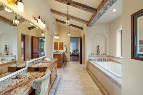 $6,999,000 | 418 Cattle Trail Drive, Dripping Springs, TX 78620