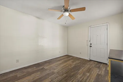 $255,000 | 2504 Brook Hollow Court, Mesquite, TX 75150