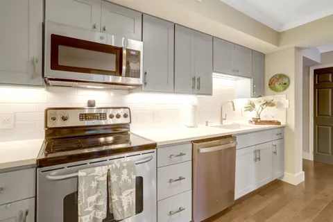 $439,900 | 2230 George C Marshall Drive, Unit 305, Falls Church, VA 22043