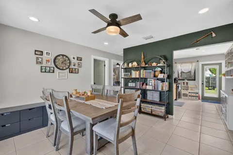 $399,000 | 110 Northwest 56th Street, Oakland Park, FL 33309