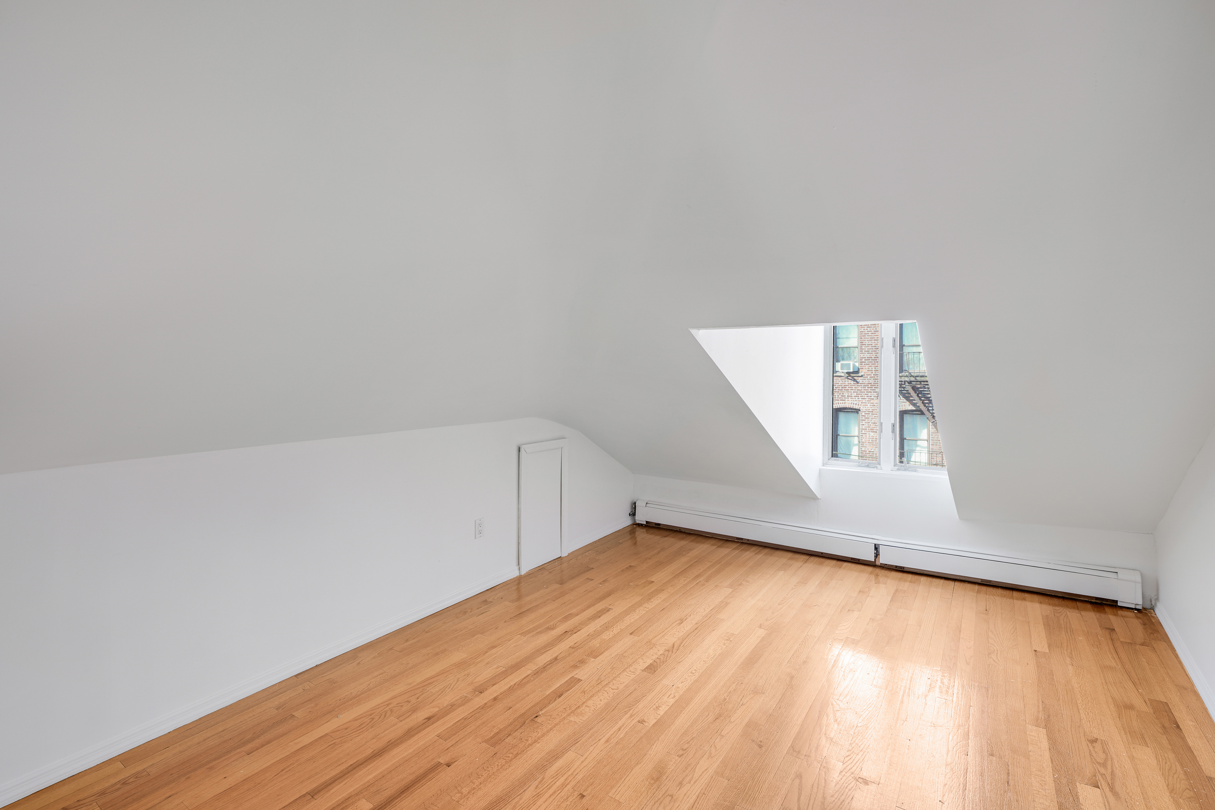 558 84th Street Brooklyn, NY 11209 - Photo 17 of 21