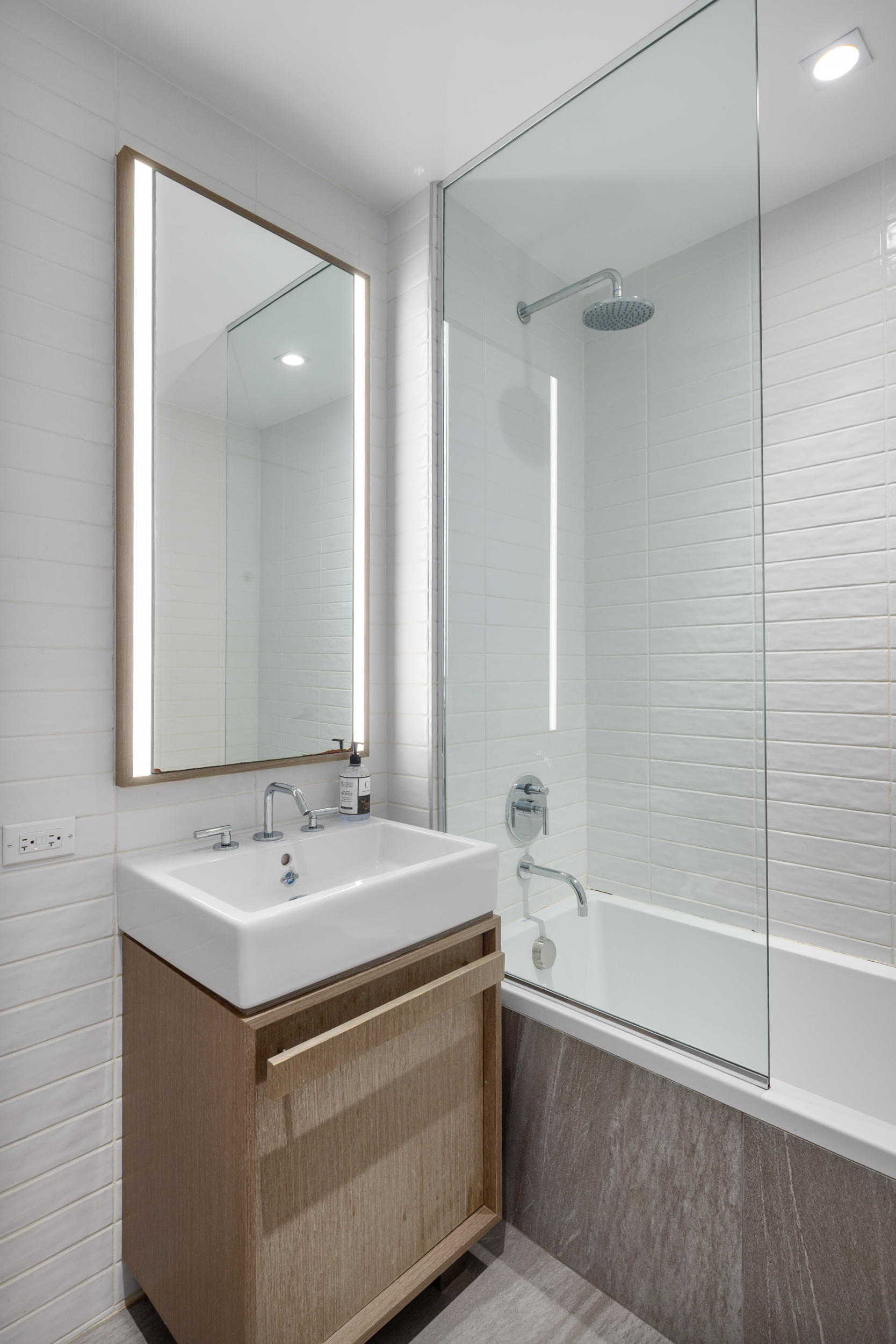 251 1st Street, Unit 7E Brooklyn, NY 11215 - Photo 12 of 20