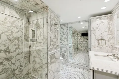 $156,000 | 2100 St Charles Avenue, Unit 7N, New Orleans, LA 70130