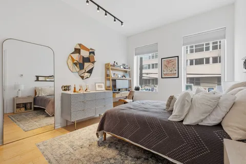 $6,750 | 148 North 10th Street, Unit 2E | Williamsburg