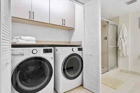 $629,000 | 20191 East Country Club Drive, Unit 1903, Aventura, FL 33180