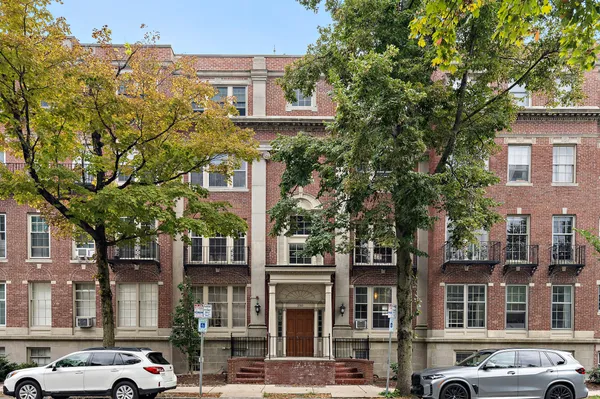 $725,000 | 250 Brattle Street, Unit 22, Cambridge, MA 02138
