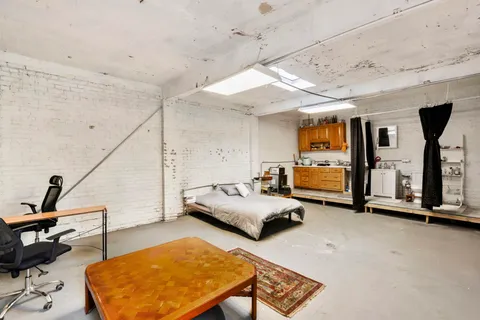 $875,000 | Brinkerhoff Street, Jersey City, NJ 07304
