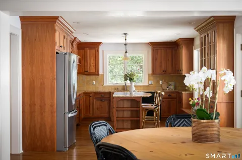 $1,849,000 | 231 Roxbury Road, Stamford, CT 06902