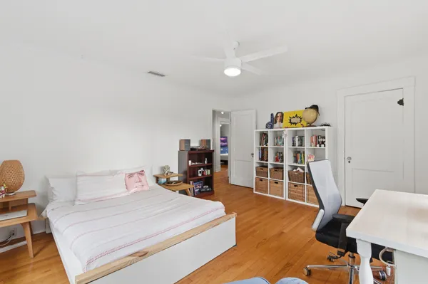 $1,549,000 | 816 16th Avenue Northeast, St. Petersburg, FL 33704