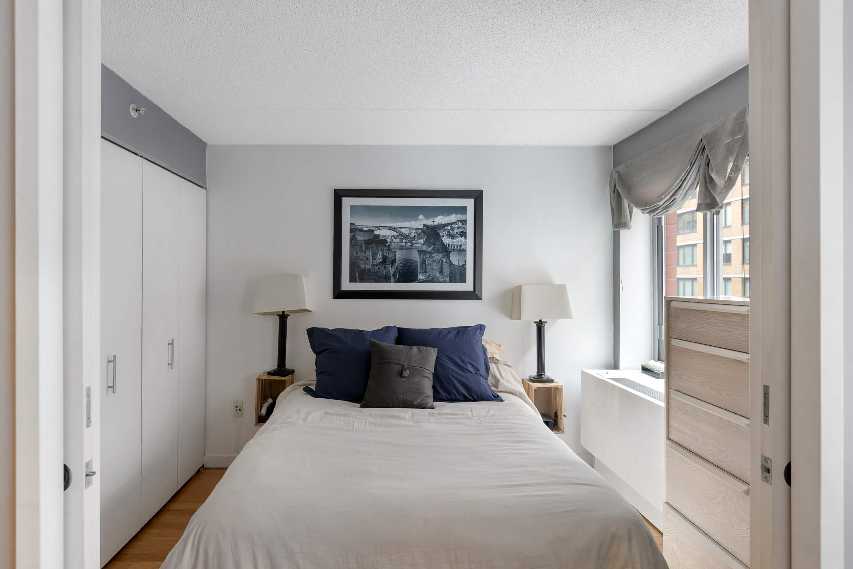 555 West 23rd Street, Unit N7R Manhattan, NY 10011 - Photo 5 of 13