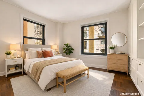 $1,550,000 | 300 West 108th Street, Unit 2C | Upper West Side