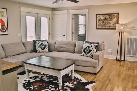 $470,000 | 1660 Leatherwood Road, White Bluff, TN 37187