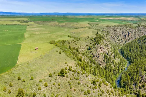 $395,000 | 376 North 4350th St Street East, St. Anthony, ID 83445