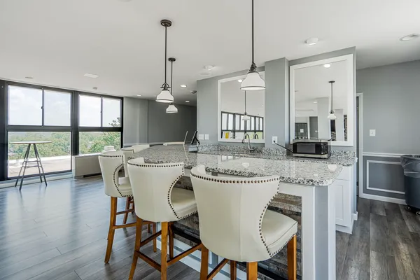 $209,990 | 600 Roosevelt Boulevard, Unit 510, Falls Church, VA 22044