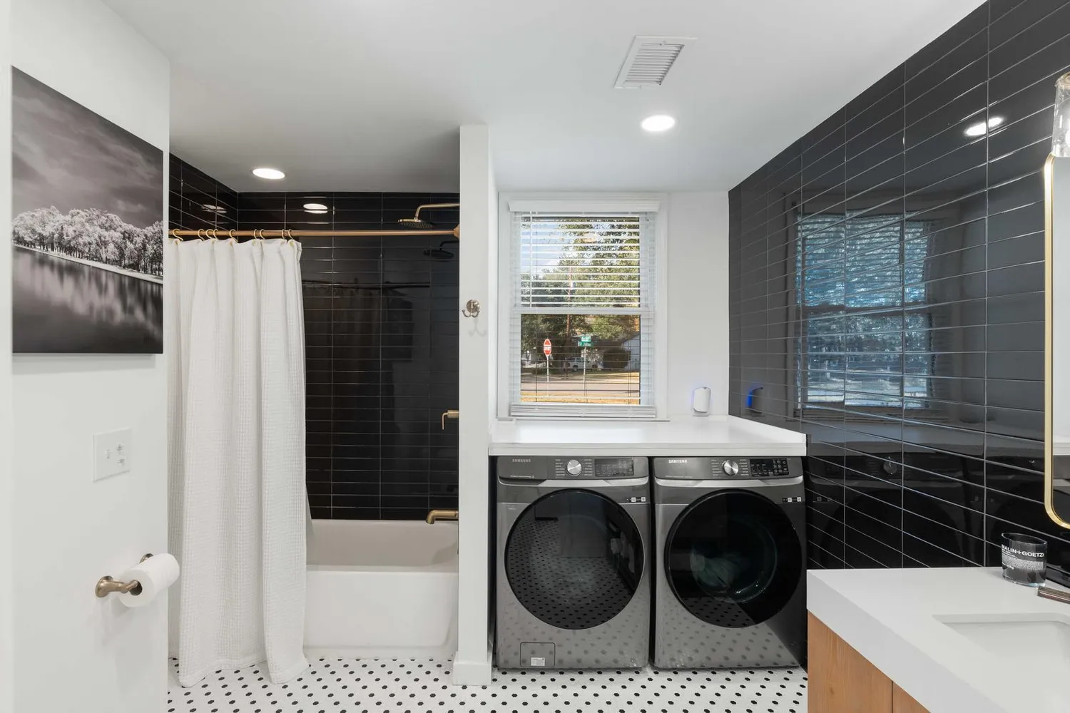 $569,000 | 1893 St Julian Drive, Charleston, SC 29407