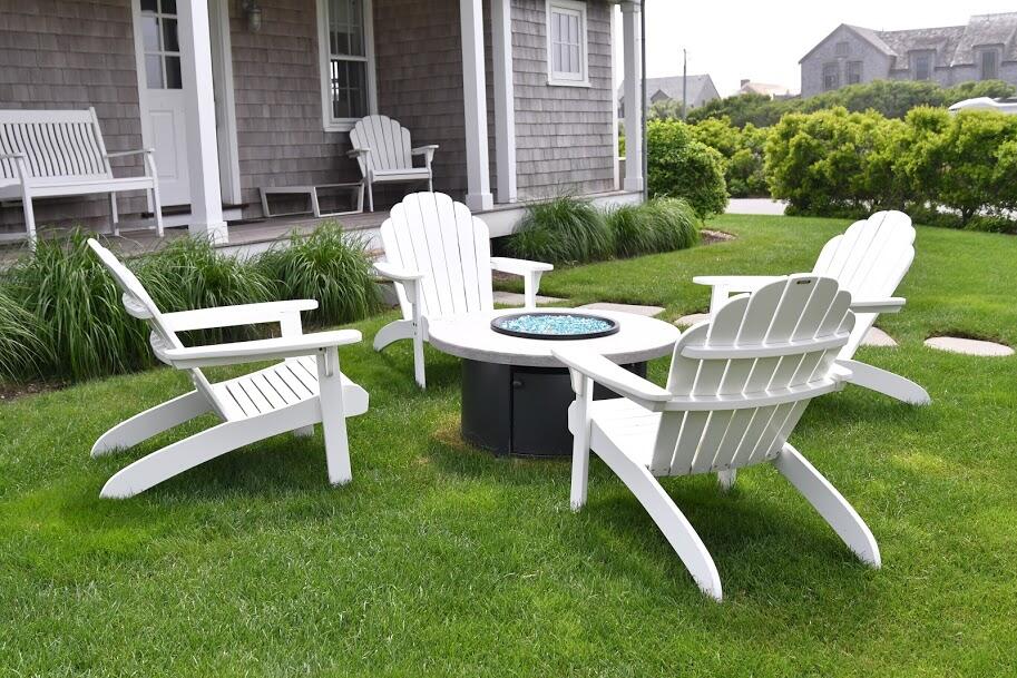 13 Western Avenue Nantucket, MA 02554 - Photo 3 of 27