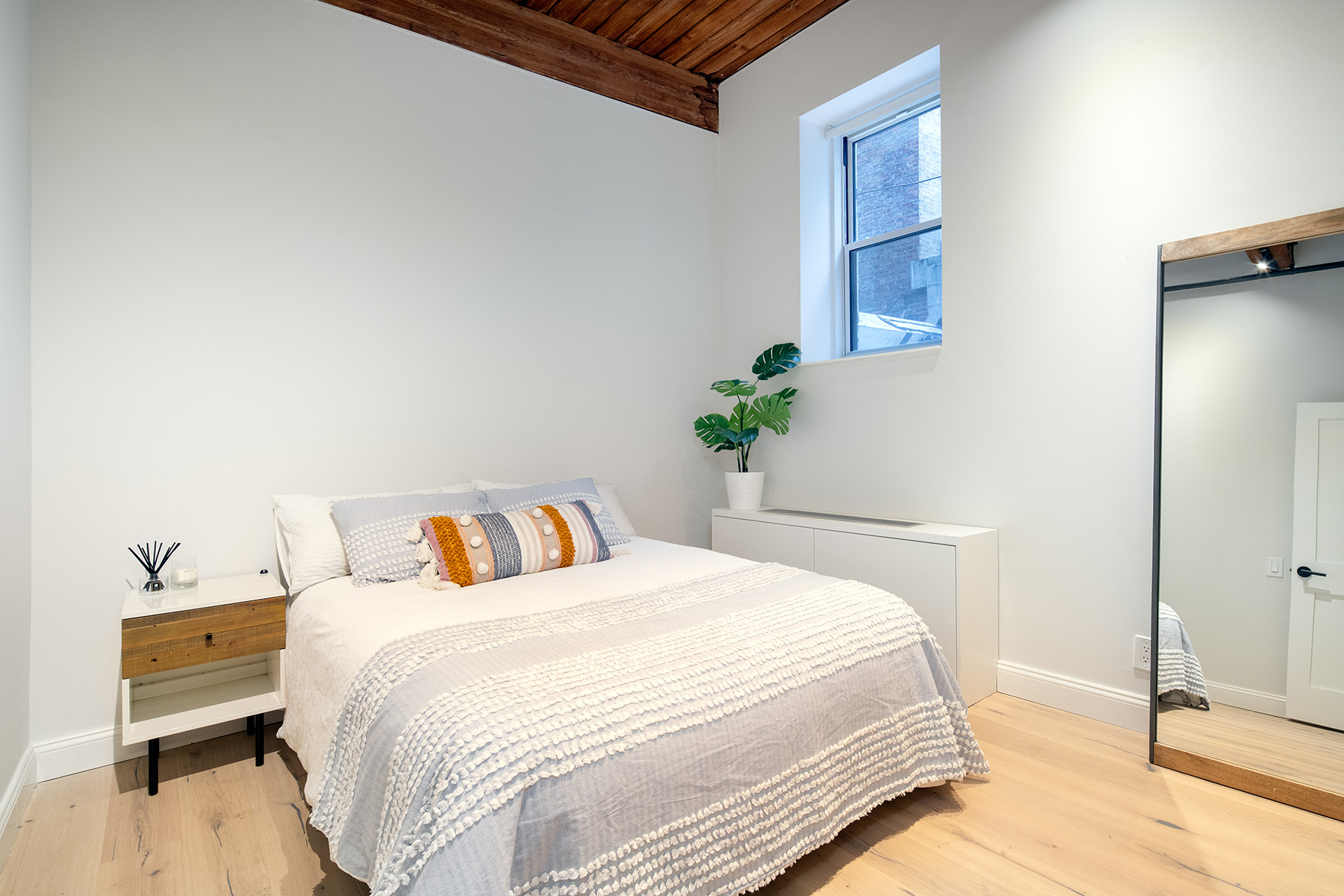 205 East 22nd Street, Unit 3D Manhattan, NY 10010 - Photo 7 of 11