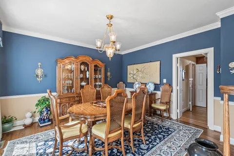 $1,199,000 | 5703 Barbmor Court, Alexandria, VA 22310