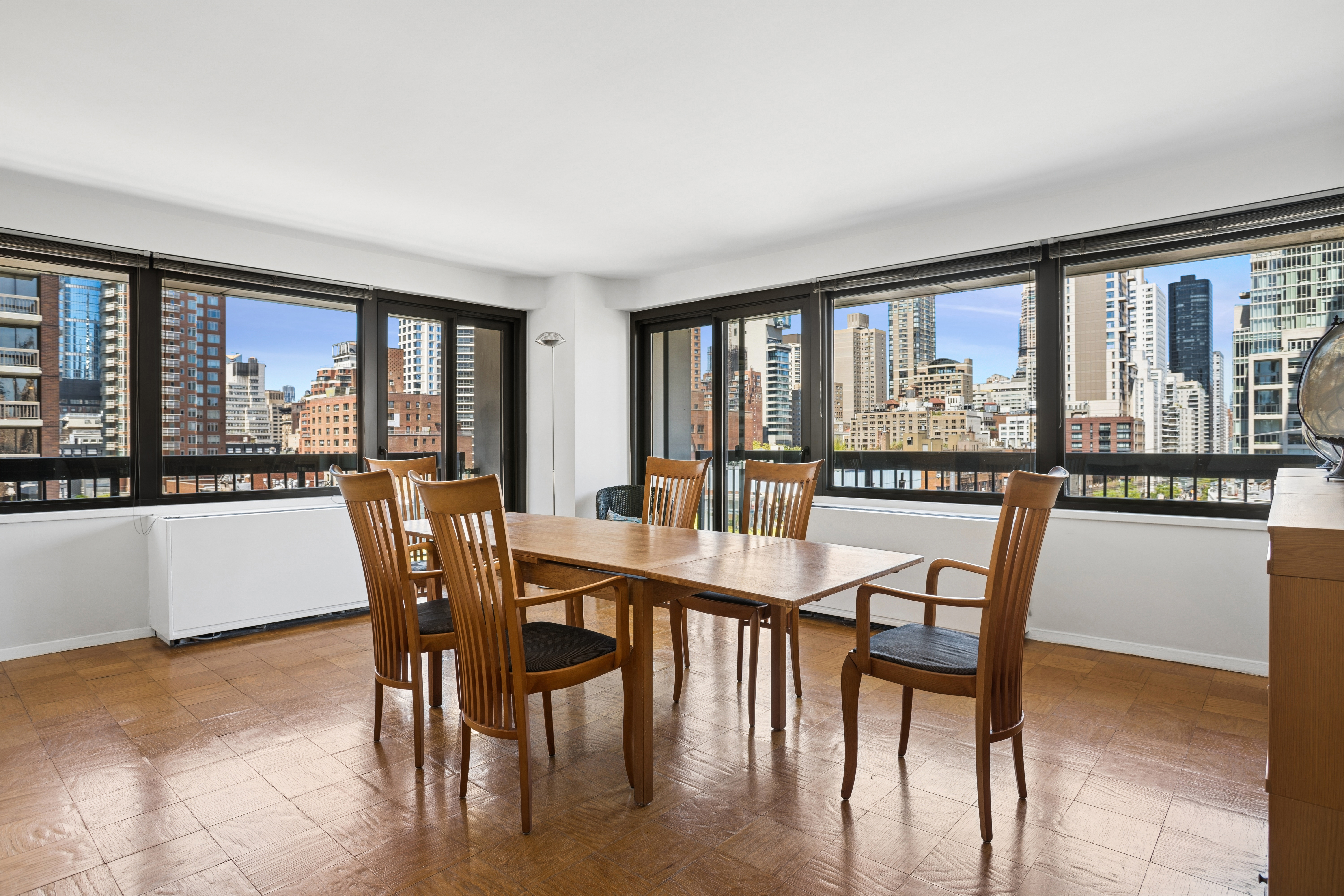300 East 59th Street, Unit 705 Manhattan, NY 10022 - Photo 2 of 18