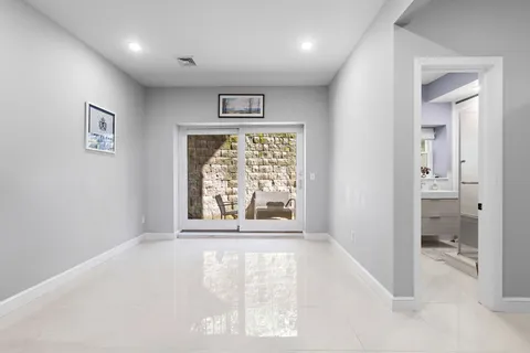 $1,299,000 | 55 West 19th Street, Weehawken, NJ 07086