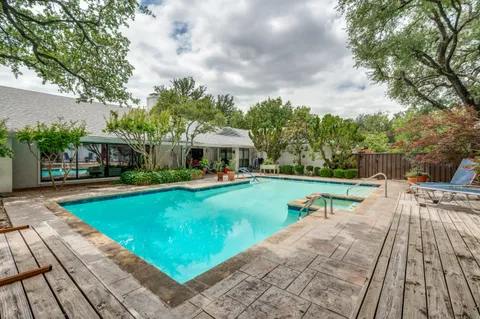 $1,500,000 | 6715 Glenhurst Drive, Dallas, TX 75254