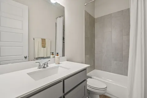 $535,000 | 5716 Turner May Drive, Fort Worth, TX 76126