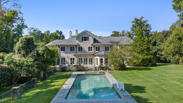 $8,495,000 | 44 Hunting Ridge Road, Greenwich, CT 06831