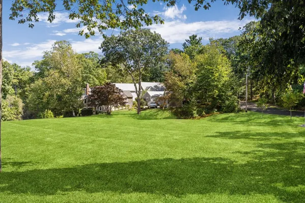 Contact Agent | 18 Cedarledge Villiage, Unit 18, Cohasset, MA 02025