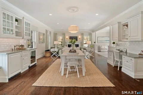 $2,995,000 | 9 Point O Woods Road South, Darien, CT 06820