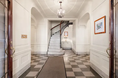 a picture of a floor plan