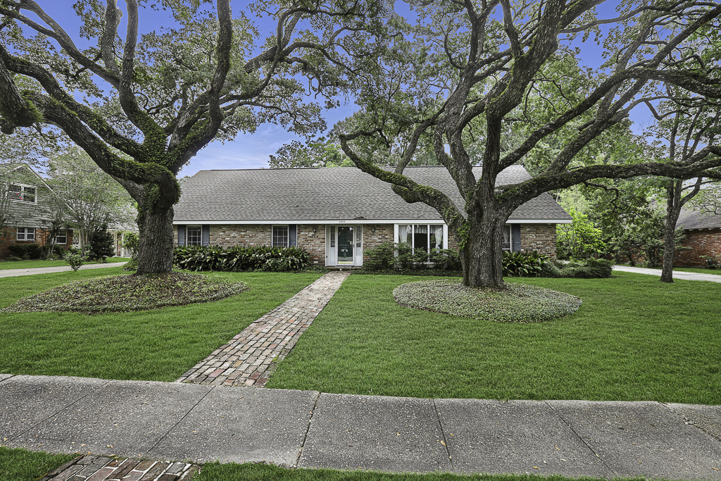 1455 South Woodhaven Street Baton Rouge, LA 70815 - Photo 2 of 40
