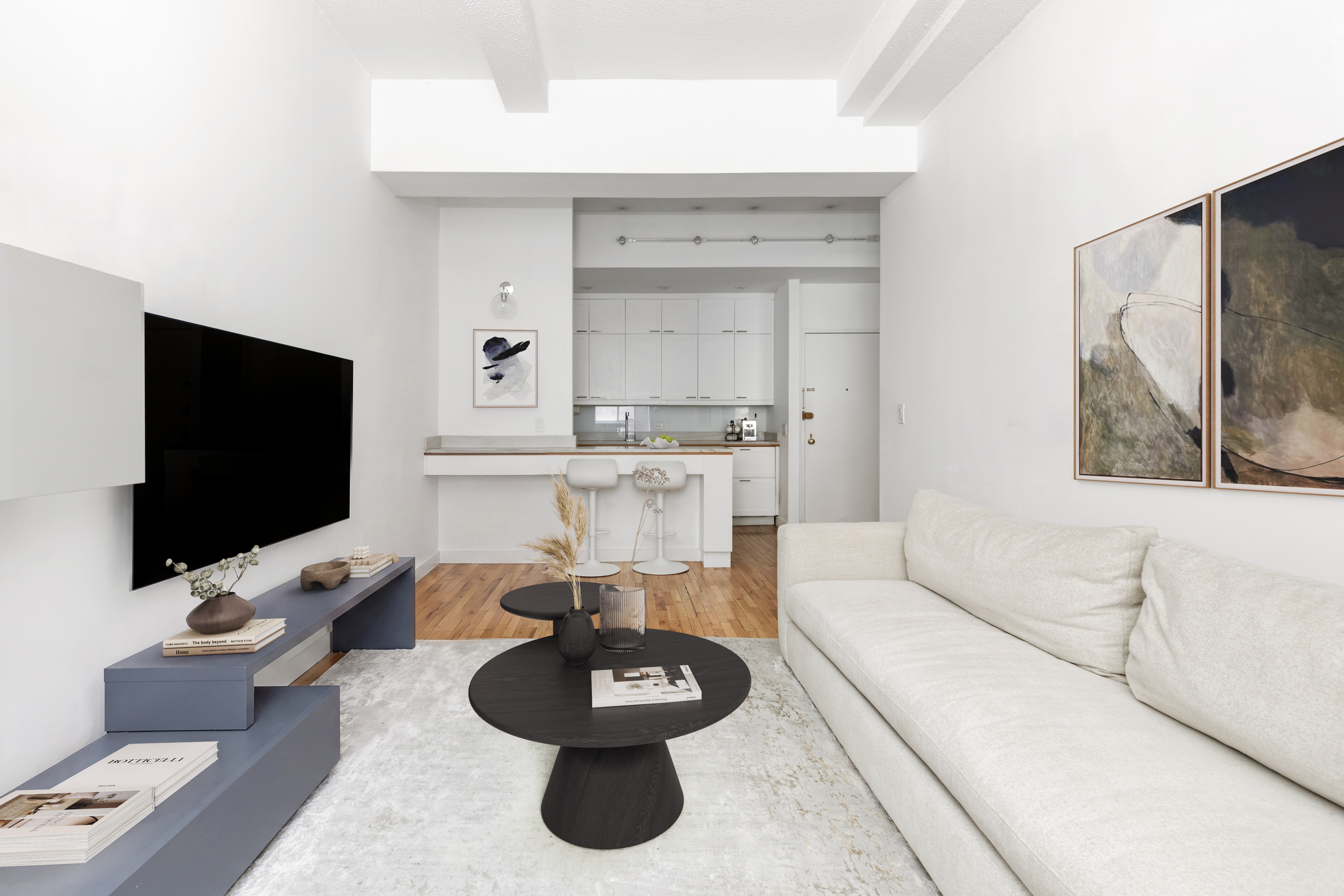4 Lexington Avenue, Unit 4K Manhattan, NY 10010 - Photo 2 of 8 Gallery Image 2