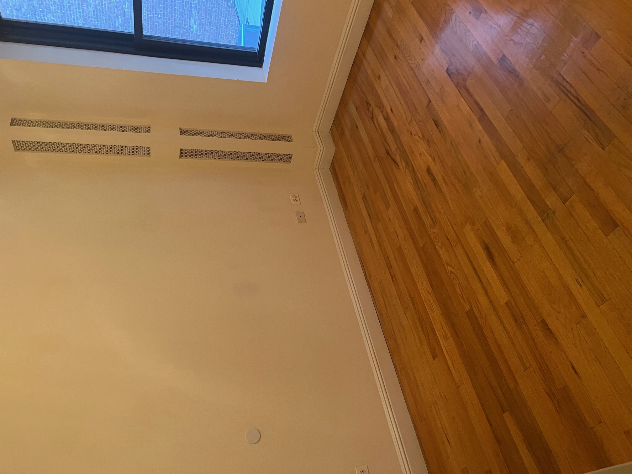 202 Riverside Drive, Unit 2J Manhattan, NY 10025 - Photo 2 of 9