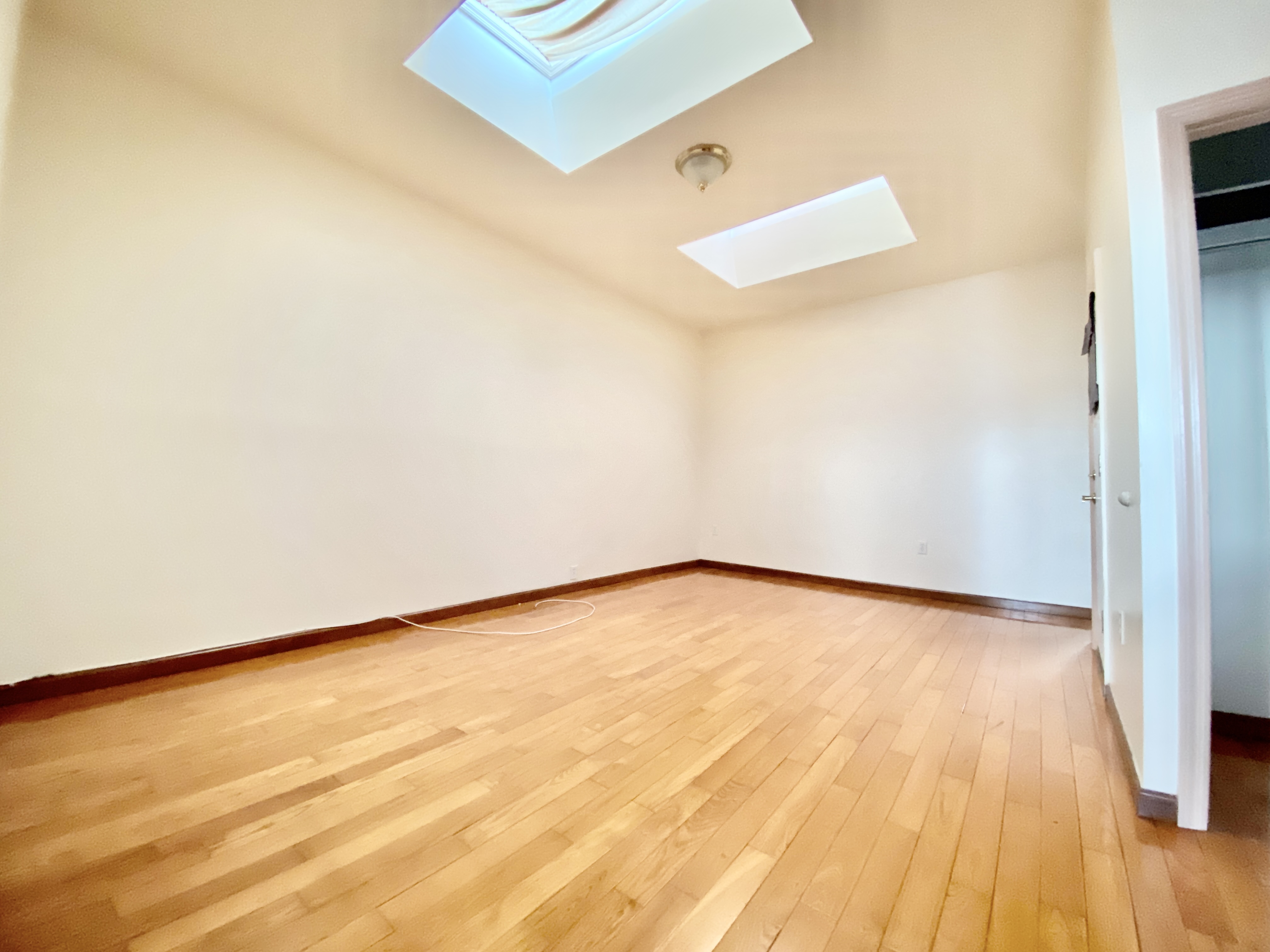 72nd Street Brooklyn, NY 11209 - Photo 4 of 11 Gallery Image 4