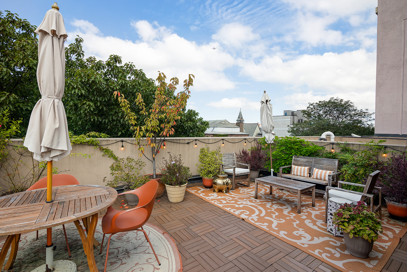 366 Gates Avenue, Unit 3A Brooklyn, NY 11216 - Photo 6 of 8 an outdoor sitting area with furniture
