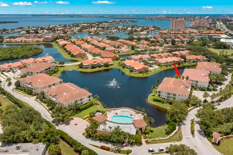 $885,000 | 6 Academy Way, Unit 221, St. Petersburg, FL 33711