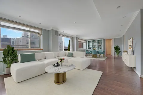 $2,995,000 | 201 East 80th Street, Unit 16D | Upper East Side